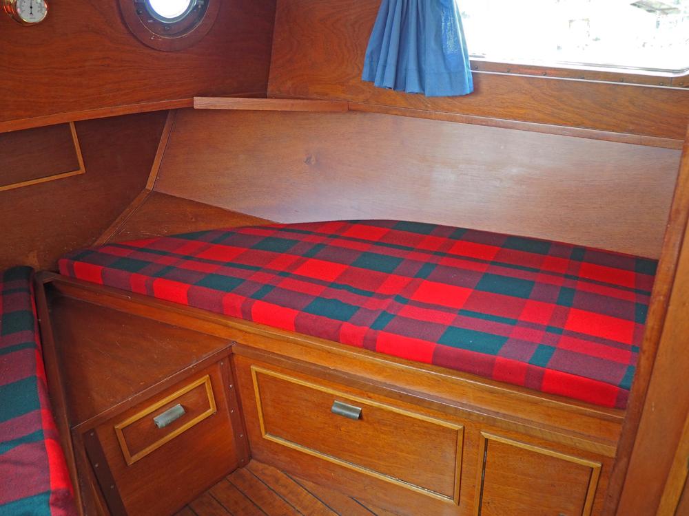 Fore ship, Accommodation